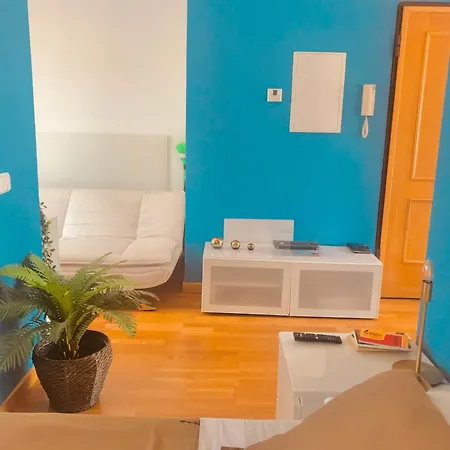 Apartamento Penthouse Independiente A 3 Paradas En Metro De Atocha