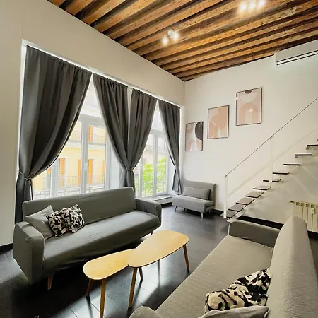 Carretas Duplex Exterior Izquierda *