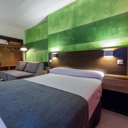 Recoletos Aparthotel Madrid