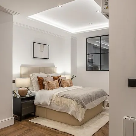 Dobo Retiro Apartment Madrid