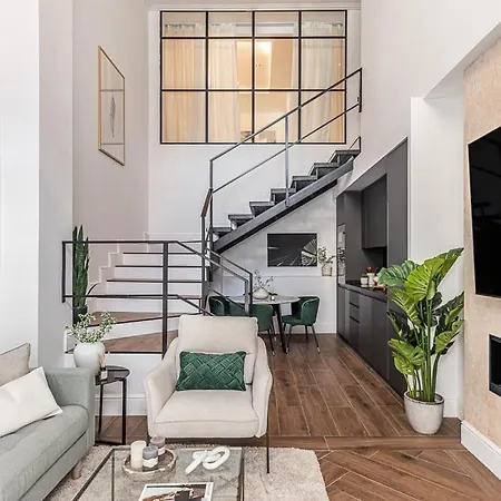 Dobo Retiro Apartment