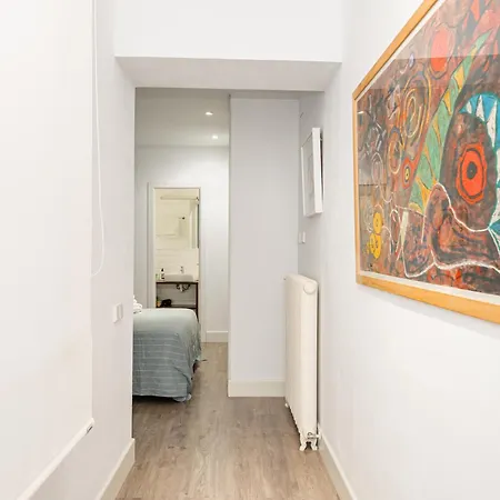Figueroa Apartment