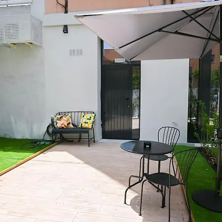 For Comodo De Un Gan5d Apartment Madrid