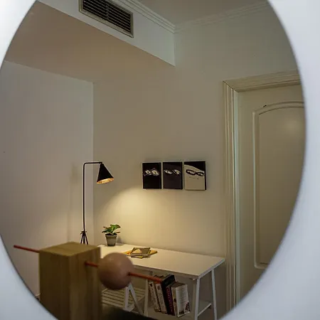 Cute 1 Bedroom With A Balcony *