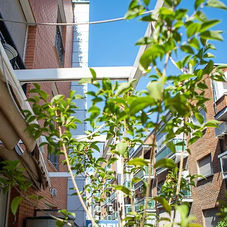 Cute 1 Bedroom With A Balcony Apartment Madrid