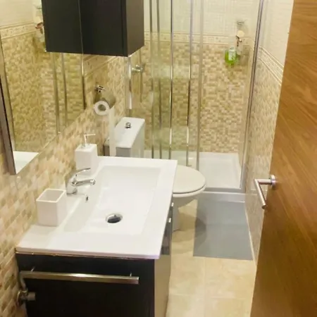Apartmán Bajo En Centro *