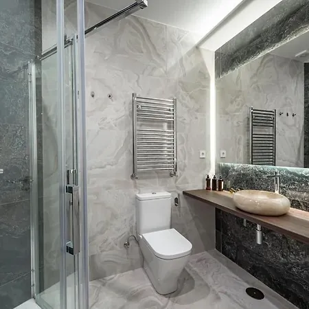 Salamanca Ii 2br 2bh