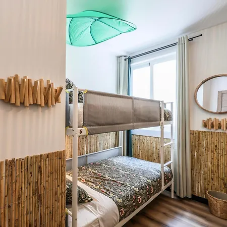 Eliseo - Livingcoworking - Malasana Hostal *