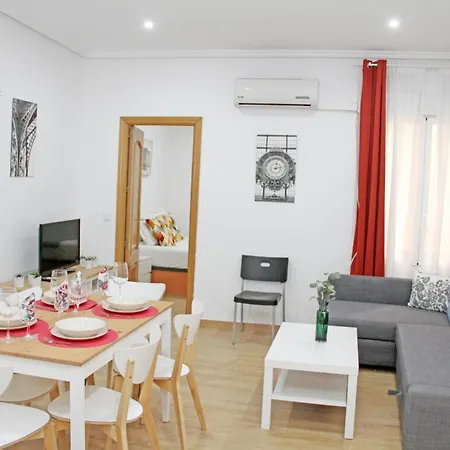 Lujosos En El Centro De Appartement