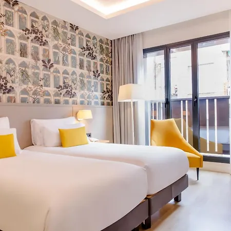 One Madrid-plaza De Espana 4*