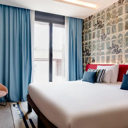One Madrid-plaza De Espana Otel