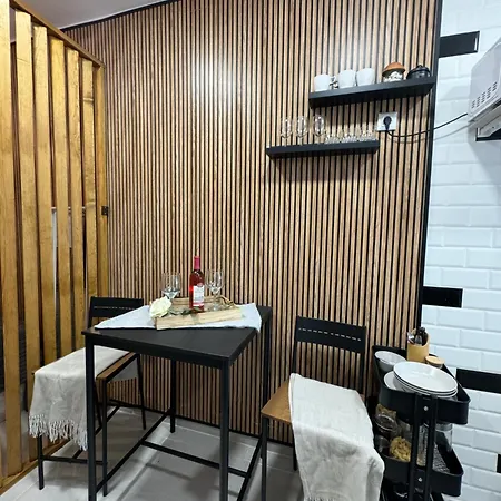 Vistalegre! Pequeno Y Fantastico Loft Cerca Del Metro * Madrid