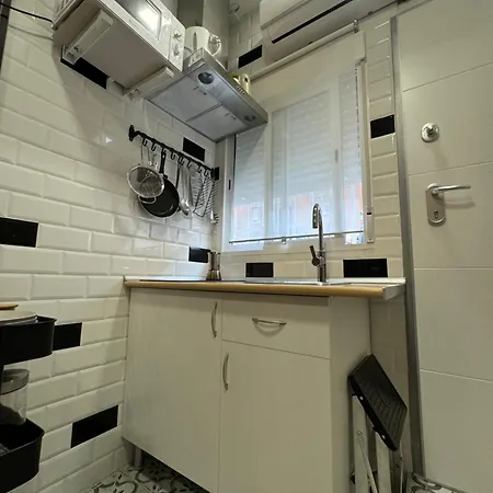 Vistalegre! Pequeno Y Fantastico Loft Cerca Del Metro Apartment Madrid