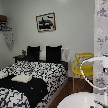 504 Guest house *