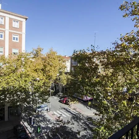 Apartment 2 Bedrooms 2 Bathrooms Furnished - Bernabeu - Business Area With Terrace - Minty Madrid