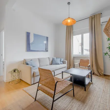 Aventura Y Tradicion En La Latina, Conoce Toledo 77 Apartamento