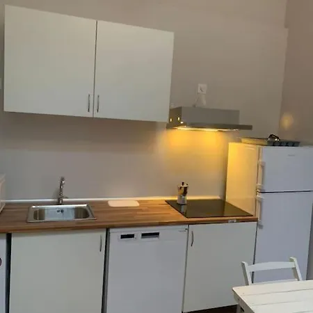 Estudio En Guindalera Cerca Del Centro 2d
