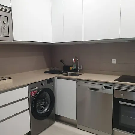 Piso Con Garaje Junto A Ifema Apartment *