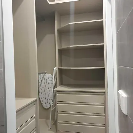 Piso Con Garaje Junto A Ifema Apartment *