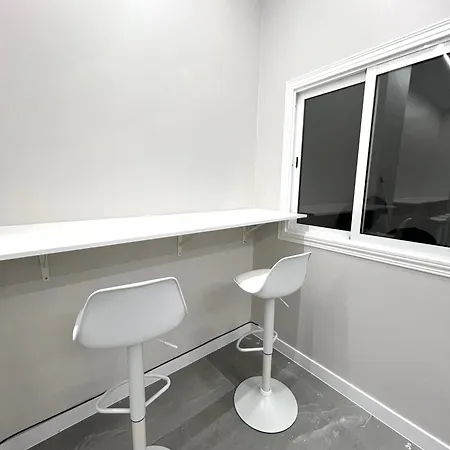 Napoles Hostel *