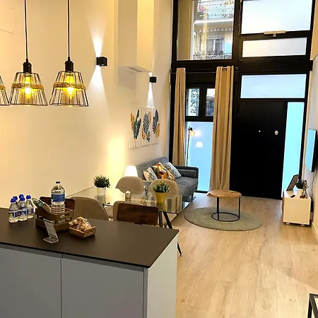 Duplex Moderno Y Acogedor Junto A Atocha Apartmán Madrid