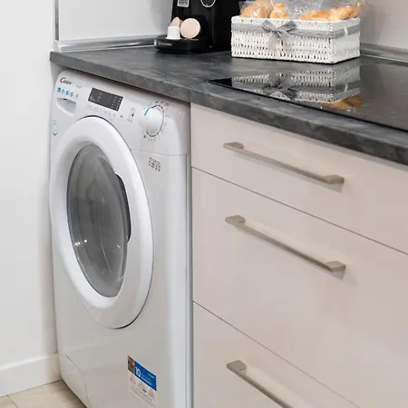 Apartament Oshun Plaza Castilla Madryt