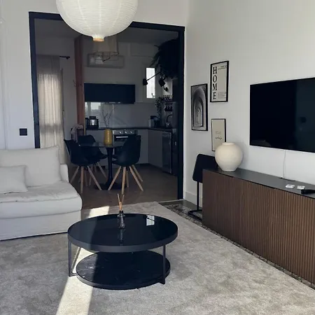 Casas Blue Ocean Gran Via * Madrid