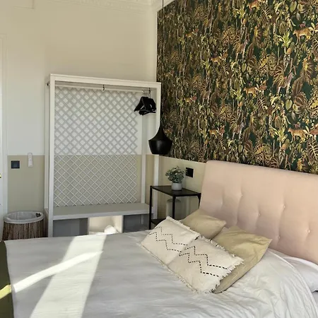 Casas Blue Ocean Gran Via Madrid