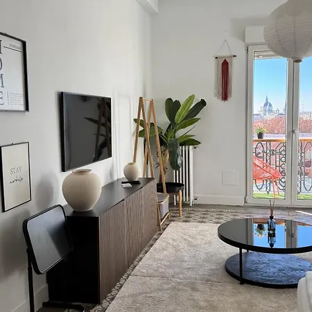 Casas Blue Ocean Gran Via Apartment *