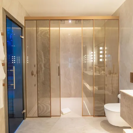 Casa Faraona Luxury Residences *