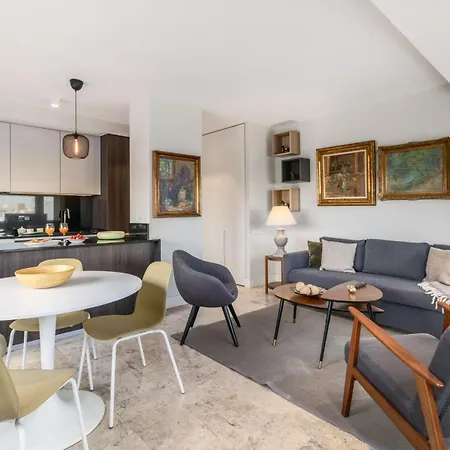 Modern With Stunning Views Of Plaza Colon Apartamento *