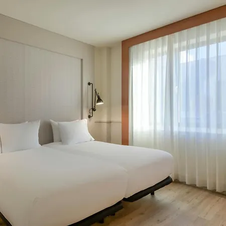 Hotel Ac Vascos By Marriott Madrid