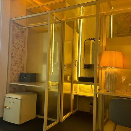 Abalu Design Boutique Gran Via 3*