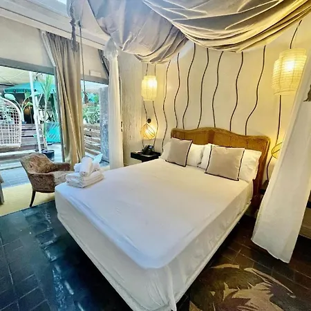 Life Gran Via Design Отель 3*