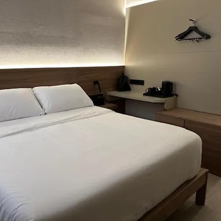 Fortinn Puerta Del Sol Guest house *