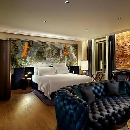 Casa Faraona Luxury Residences * Madrid