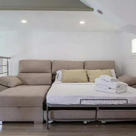 2bedroom Duplex In Hortaleza Near Metro