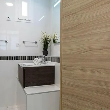 2bedroom Duplex In Hortaleza Near Metro Apartment Madrid