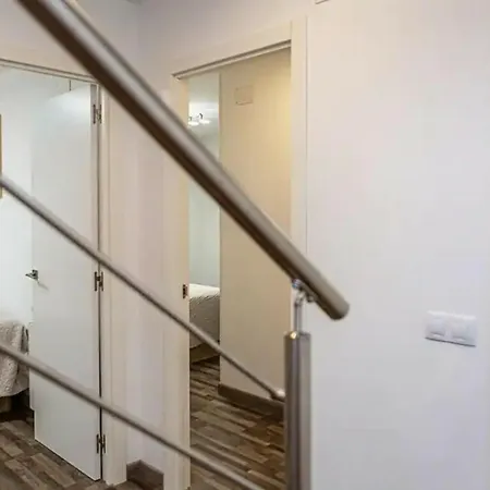 2bedroom Duplex In Hortaleza Near Metro Apartment Madrid