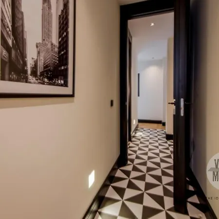Edificio Aguilas * Madrid