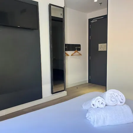 Hs Centro Atocha Guest house