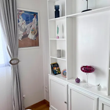 Campezo Airport Apartamento Madri