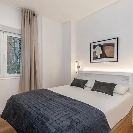 Apartment Queens Bernabeu - Alquiler Corta Duracion Madrid