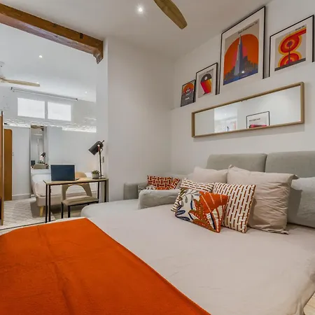 3min Walk - Retiro & Atocha - Luxury District And Desk