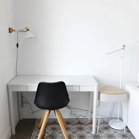Casas Blue Ocean Gran Via Apartment Madrid