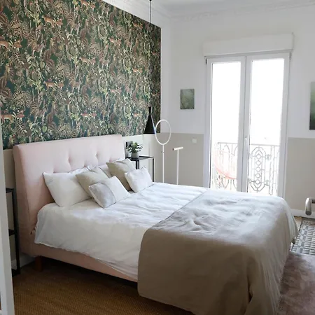 Casas Blue Ocean Gran Via Apartment Madrid