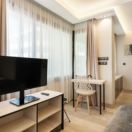 Dobo Homes - Sb20 *