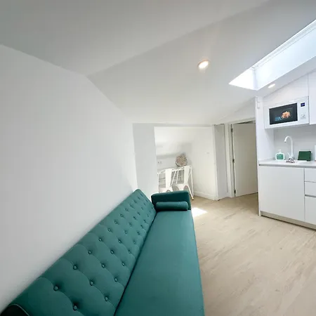 Andres Tamayo Av America Apartmán *