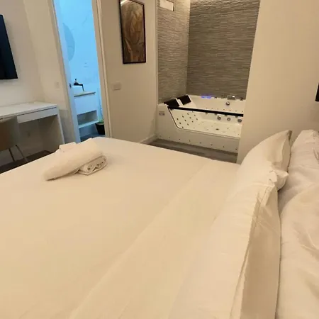 Jacuzzi Atocha ラブホテル マドリード