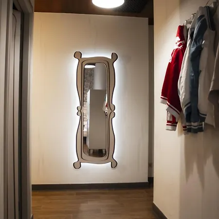 Room00 Chueca * Madrid